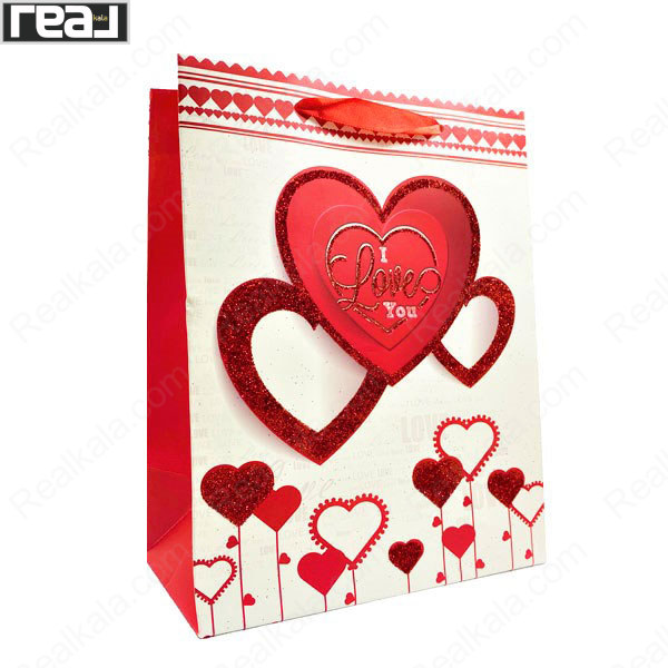 ساک دستی کادویی سفید و قرمز با طرح قلب و نوشته Love You، دارای بند قرمز و ابعاد 22.5 × 18 × 9.5 سانتی‌متر