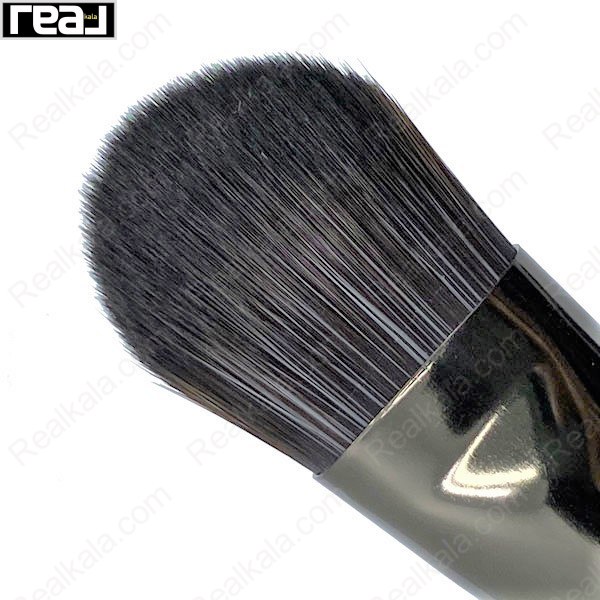 نمای نزدیک از الیاف متراکم و نرم براش آرایشی زد وان مدل Z-364