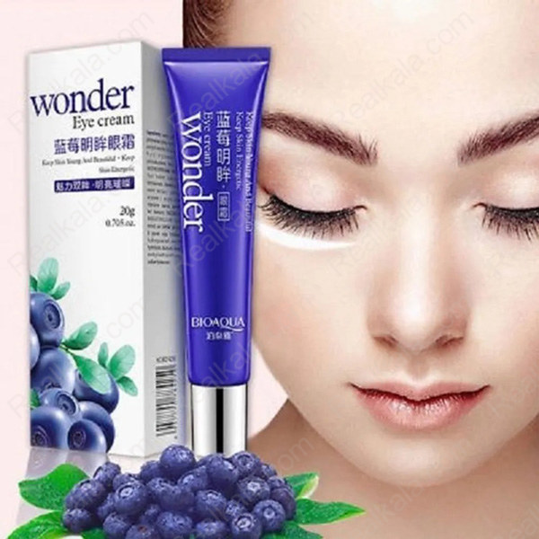 کرم دور چشم بیوآکوا مدل Wonder Blueberry مناسب شادابی و لطافت دور چشم