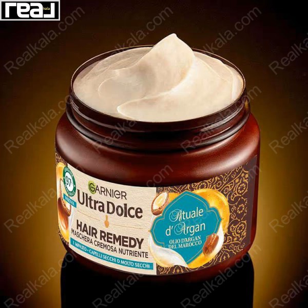 بافت کرمی ماسک مو اولترا دولچه حاوی روغن آرگان، مناسب موهای خشک