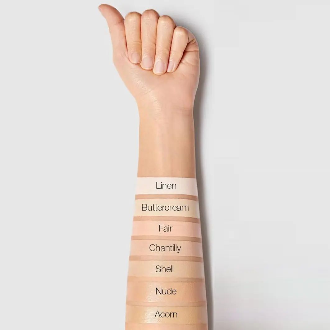 تست رنگ کانسیلر شیگلم مدل 12H Full Coverage رنگ Fair روی پوست