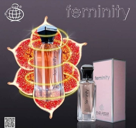 تبلیغات ادکلن Feminity زنانه Fragrance World با پس‌زمینه انجیر و جلوه‌های نوری