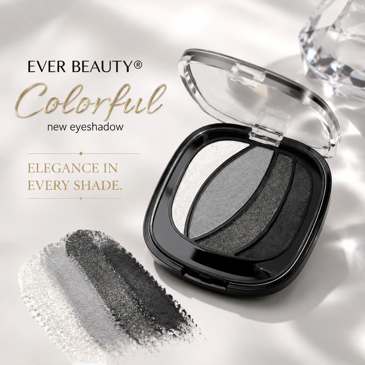 سایه چشم EVER BEAUTY Colorful شماره 03 با ترکیب رنگ‌های نقره‌ای و دودی، جلوه سرد و شیک مناسب آرایش‌های اسموکی و مدرن با حس عمیق بصری