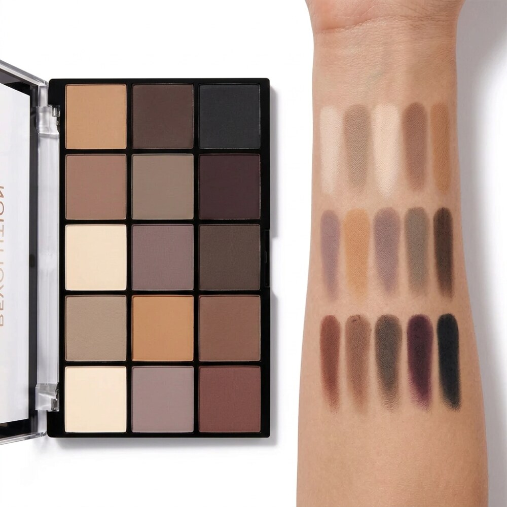 سواچ پالت سایه چشم رولوشن مدل Reloaded Basic Mattes با ۱۵ رنگ مات در تناژ نود, بژ, قهوه‌ای, خاکستری و مشکی مناسب آرایش طبیعی و اسموکی